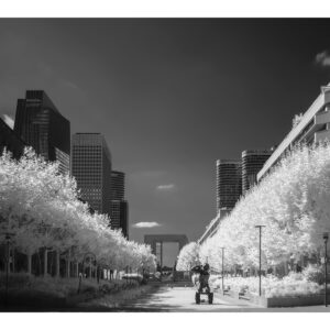 Vue sur la Défense en infrarouge 06