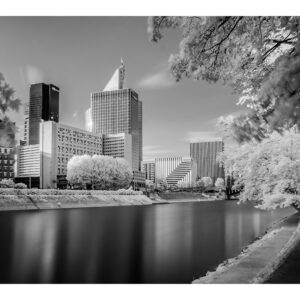 Vue sur la Défense en infrarouge 09