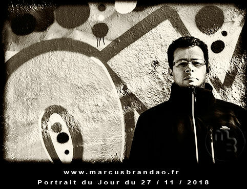 En 2018, Portrait du Jour sera consacré à l’autoportrait avec chaque semaine un thème différent. Portrait du jour 2018-11-27