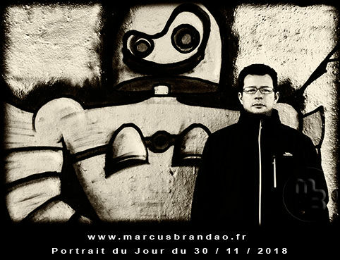 En 2018, Portrait du Jour sera consacré à l’autoportrait avec chaque semaine un thème différent. Portrait du jour 2018-11-30